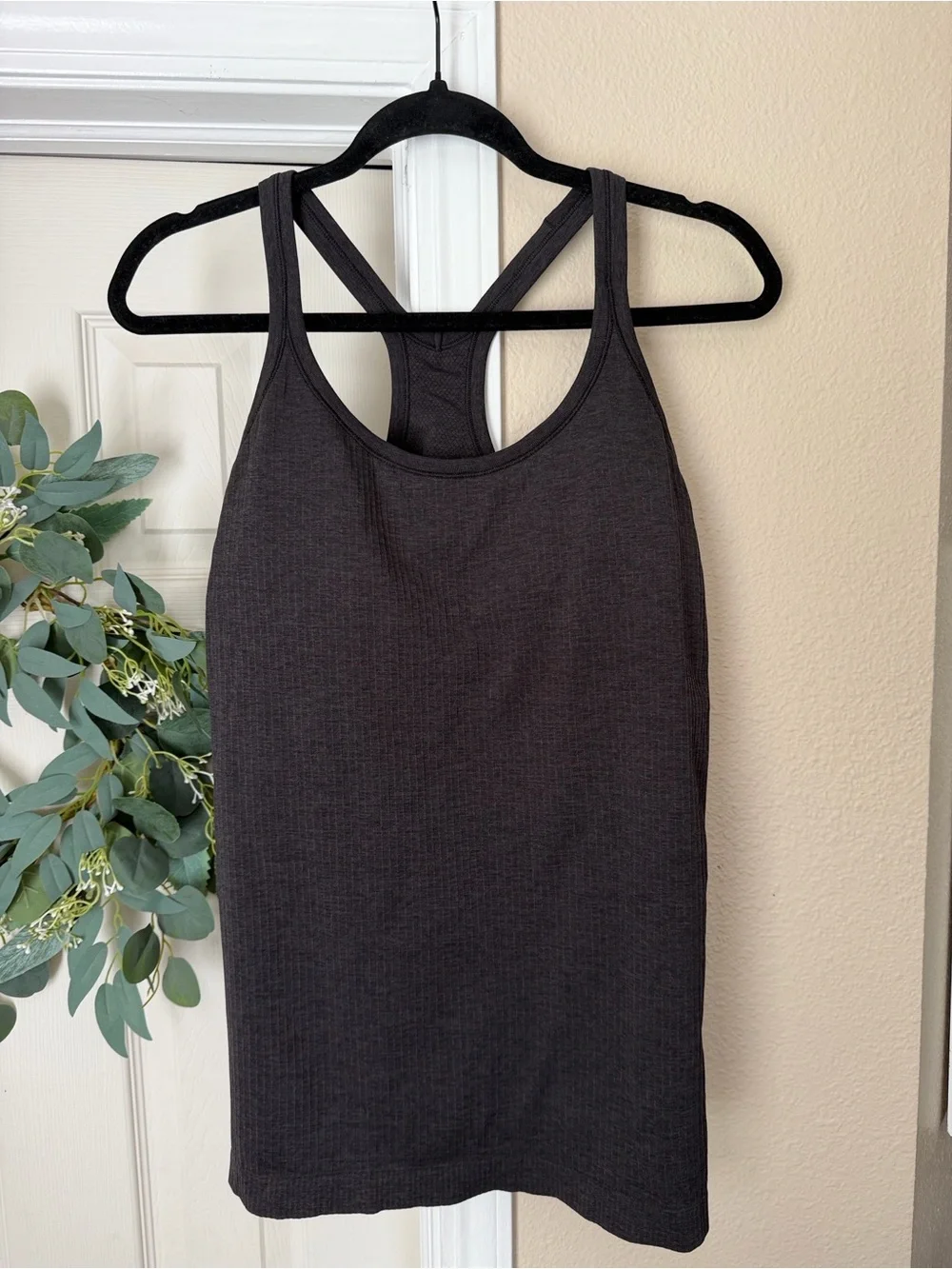 Lululemon ebb to street tank - Picture 1 of 3